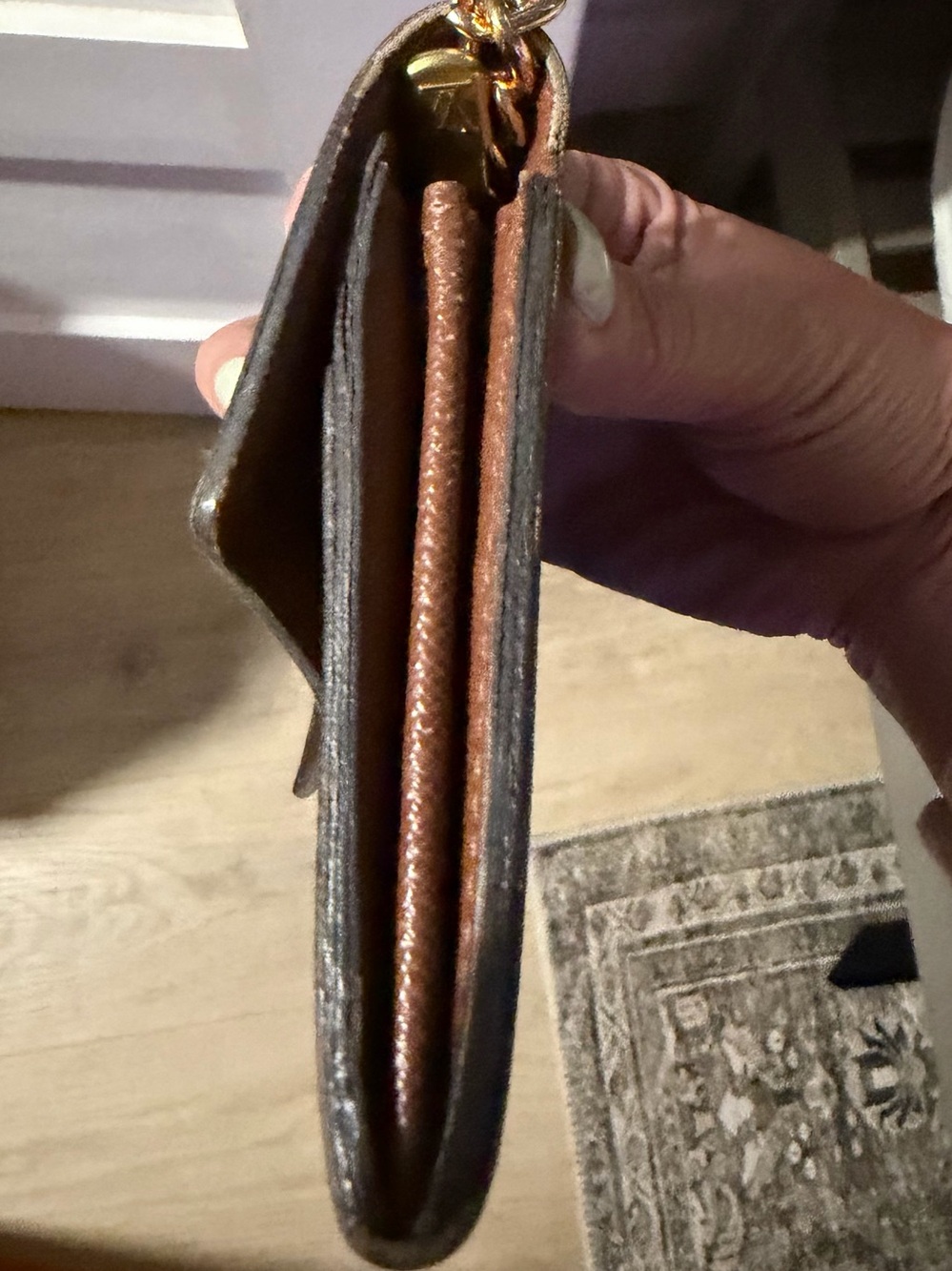 Louis Vuitton Monogram Chain Wallet in Brown with Gold Chain - Picture 6 of 7